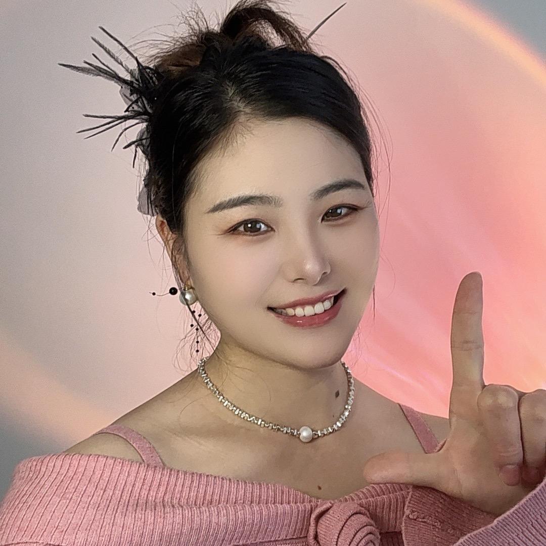 艳红✨