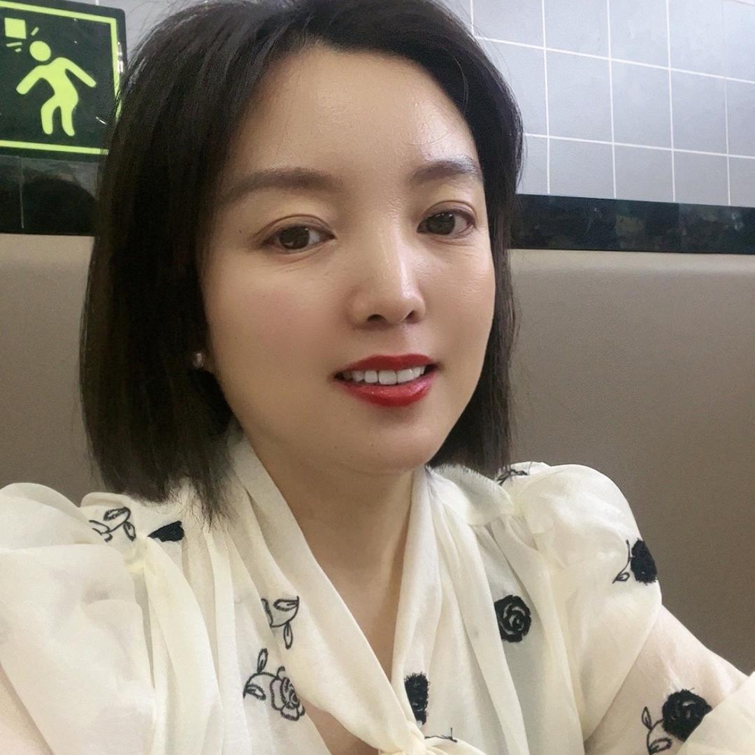 燕姐：芜湖22年服装批发