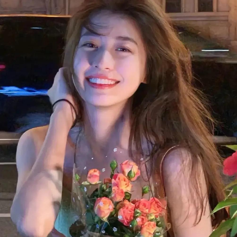 八个机位的吻💋