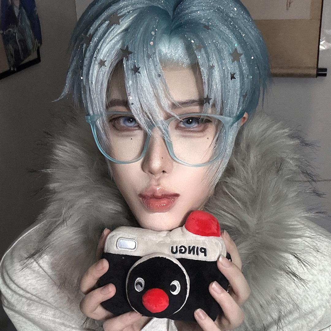 樟脑丸不许困🥱