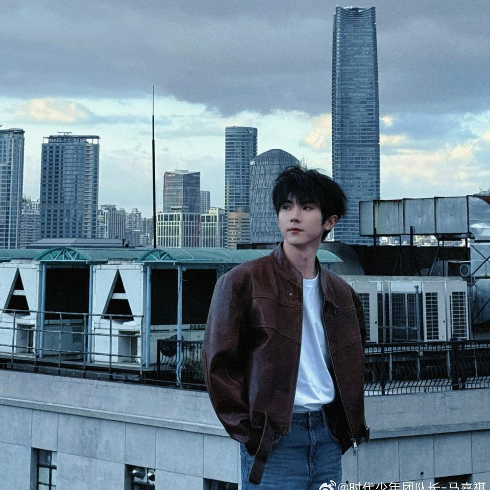 ʟ̆̈ᴜ̆̈ᴄ̆̈ᴋ̆̈ʏ̆̈🧡