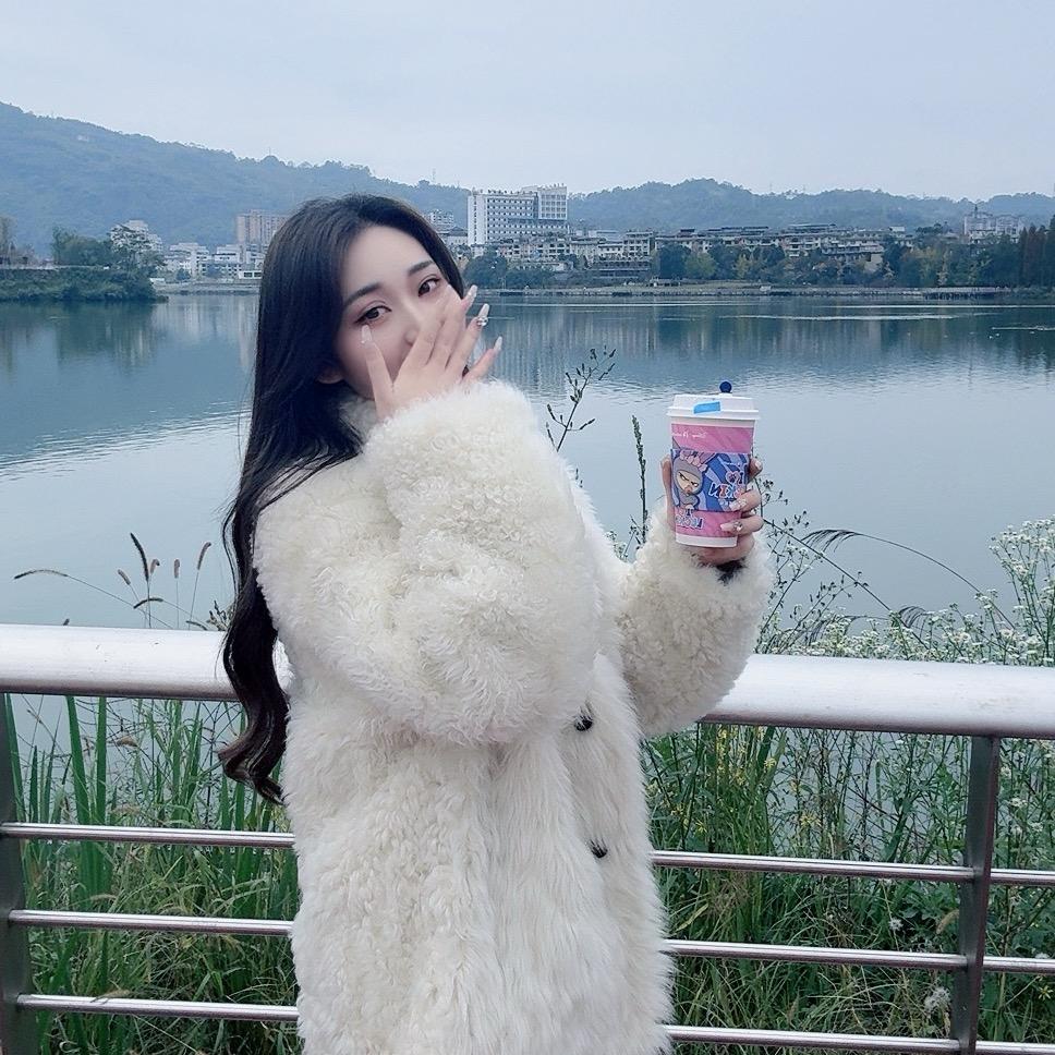 天全县-冰吖《女装集合店》