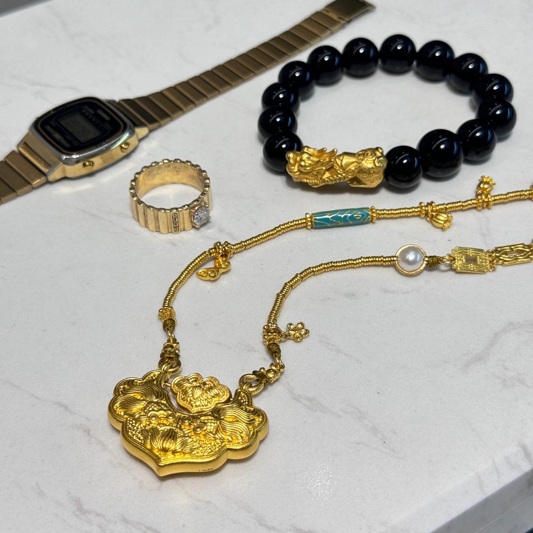 蟹老板在临安收黄金