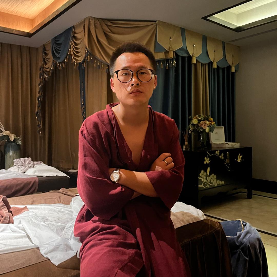 果爸吃喝玩乐