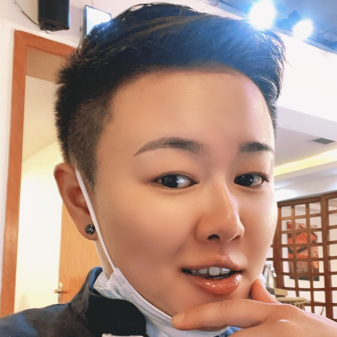 是徐冬冬呀