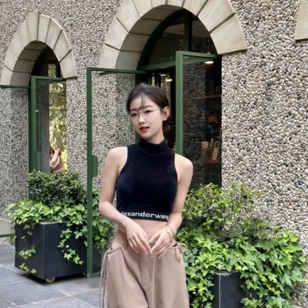 晚拥姐姐