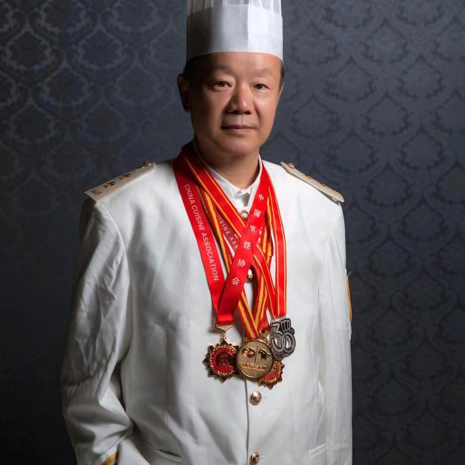 童春年