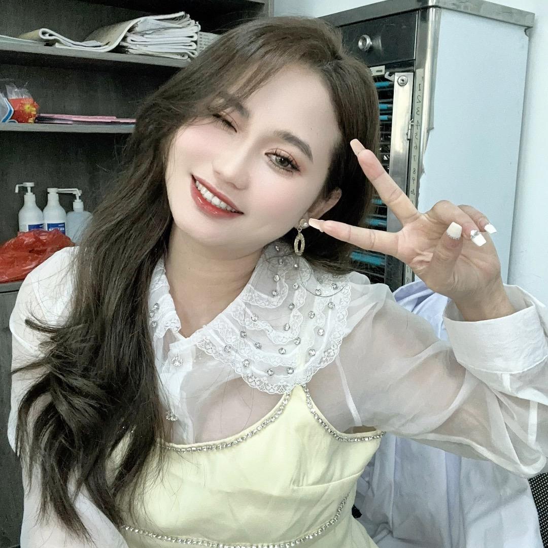 李美丽👸