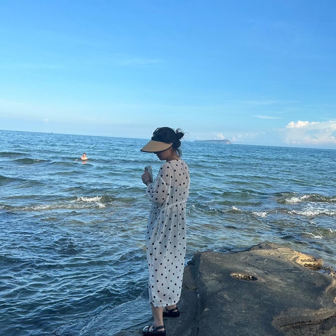是梅梅吖