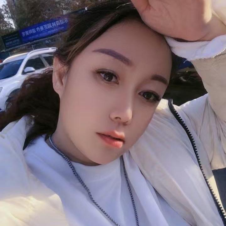 娜娜是老阿姨