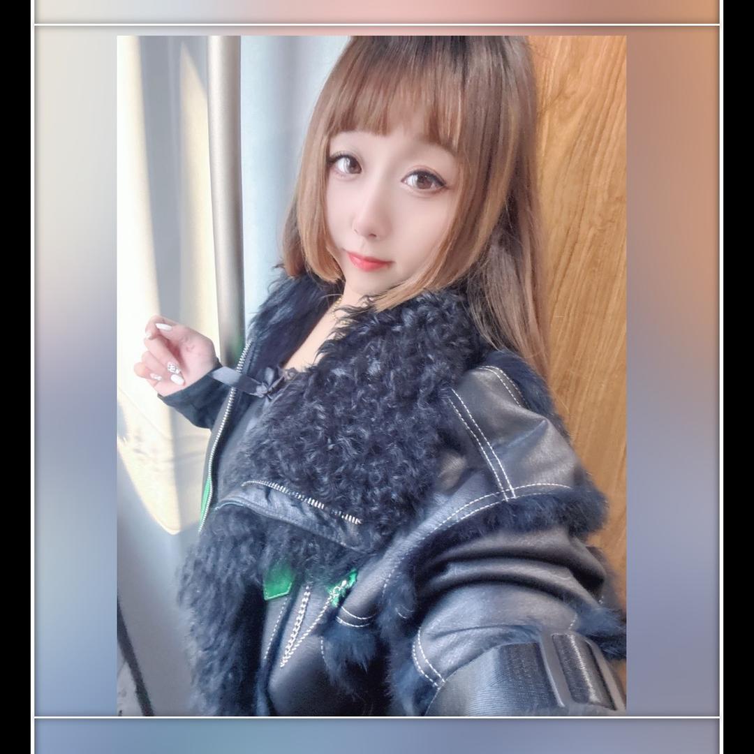 广州常年服装小包子服饰