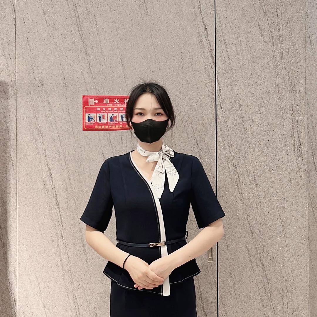 报喜鸟南宁百盛万象城店