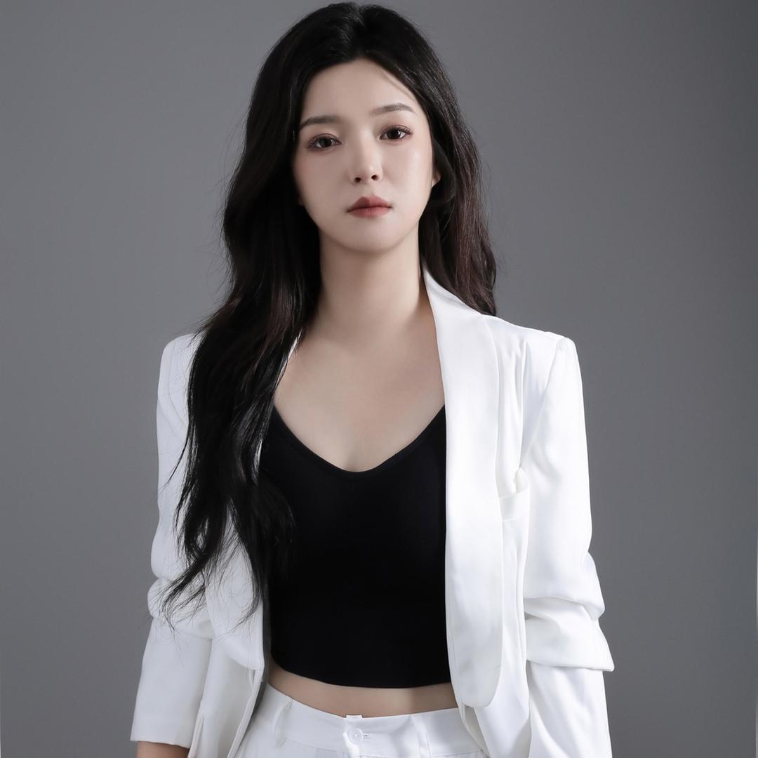 龙夫人自媒体