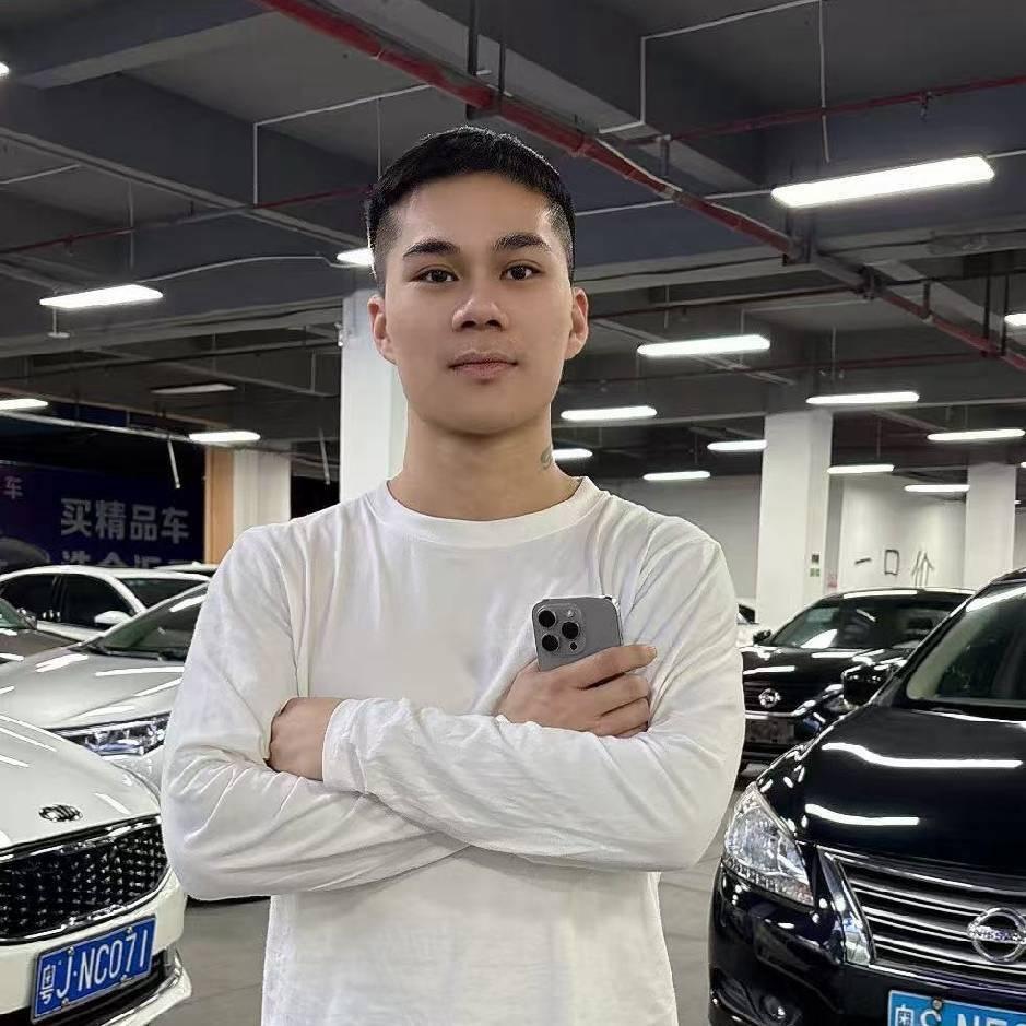 合汇二手车销售店