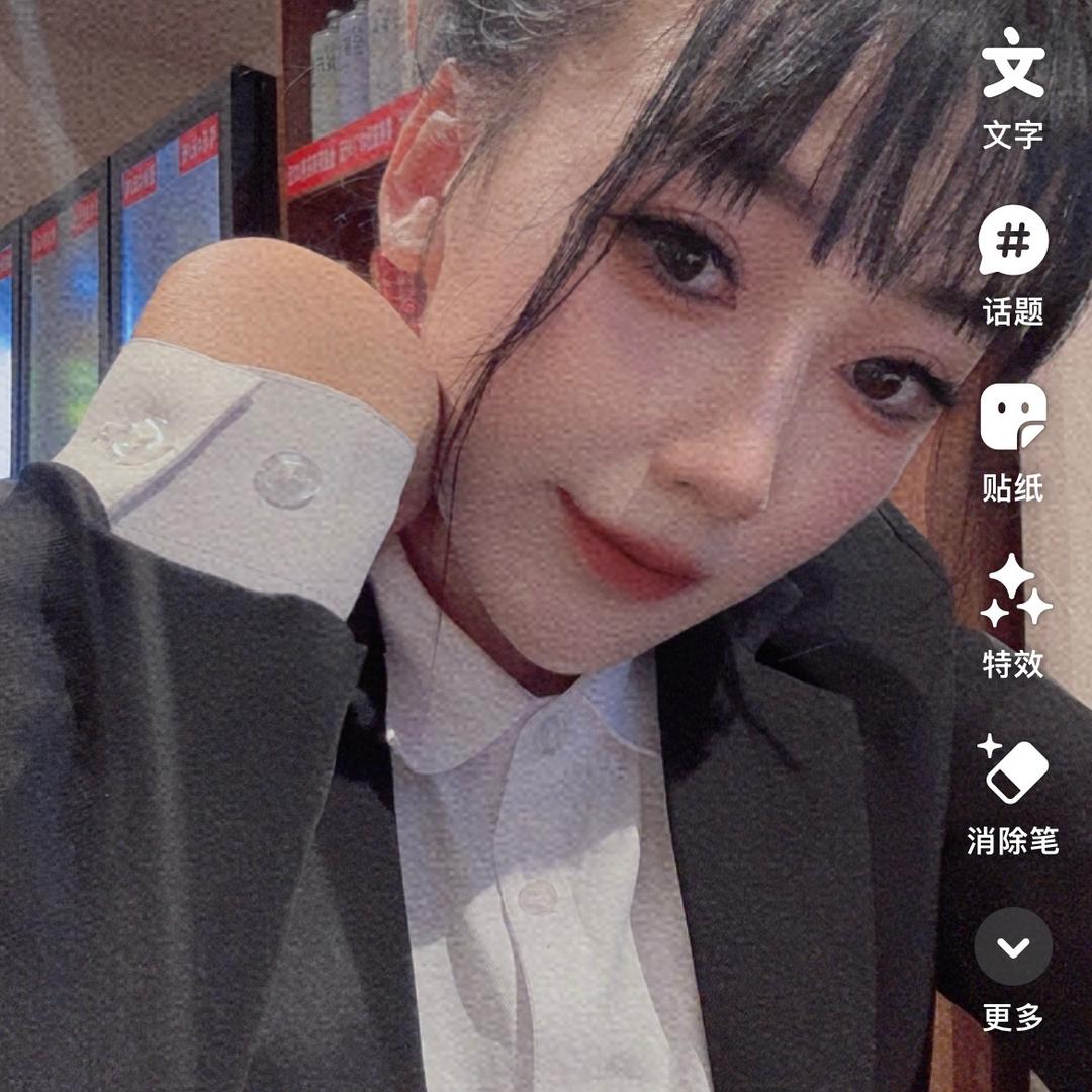 爱笑的女孩运气不会太差😘