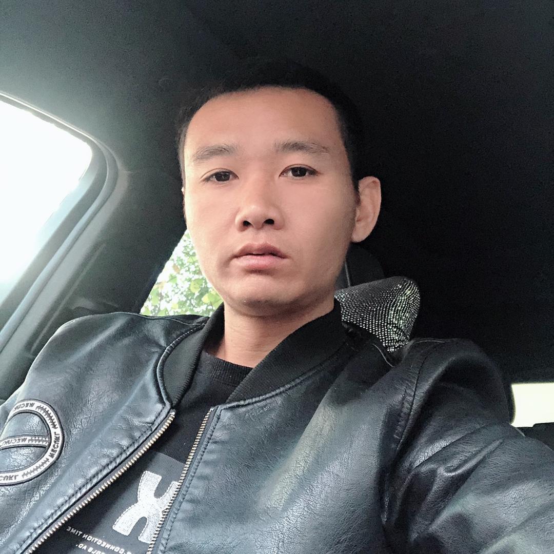 @何诚（樟树睛彩眼镜）
