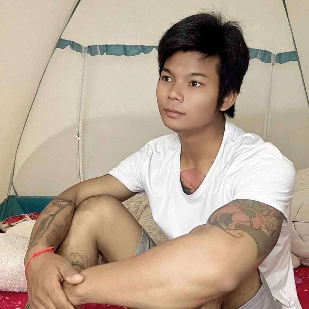 Ko moe lay