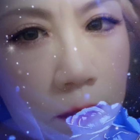 孤独的鹰🌈彩虹🌈