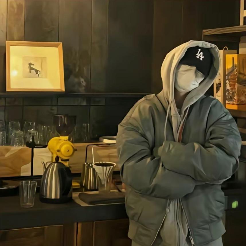 哥斯拉  小宇 订台🍺