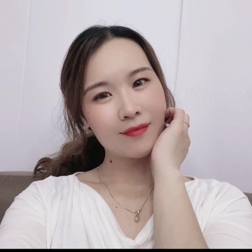 梁女士