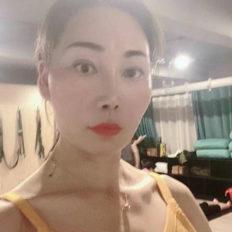 新沂房产元老-胡姐