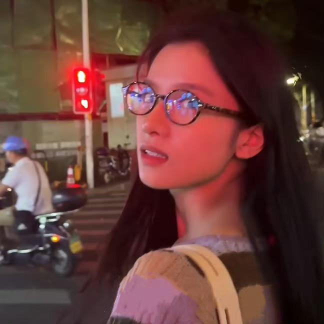 语语录录耳耳