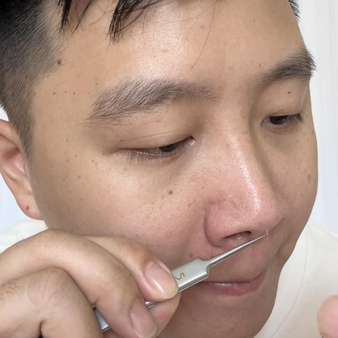 黑头哥