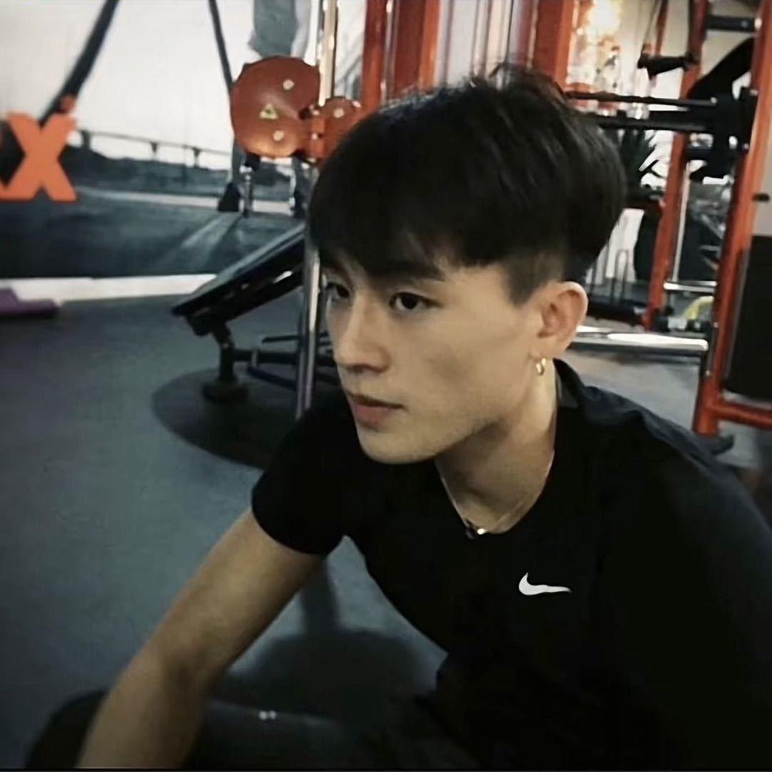 今晚几点睡