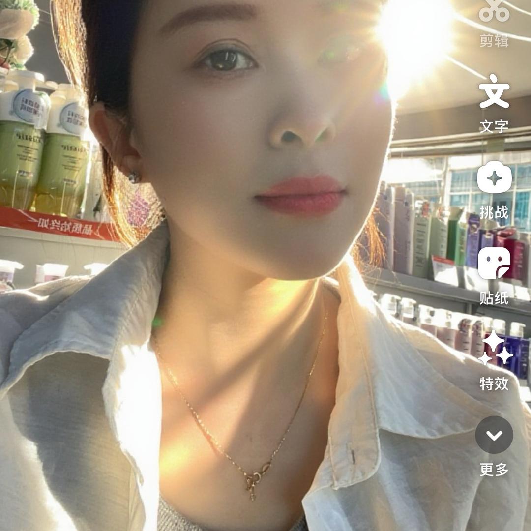 陌生城市的早餐