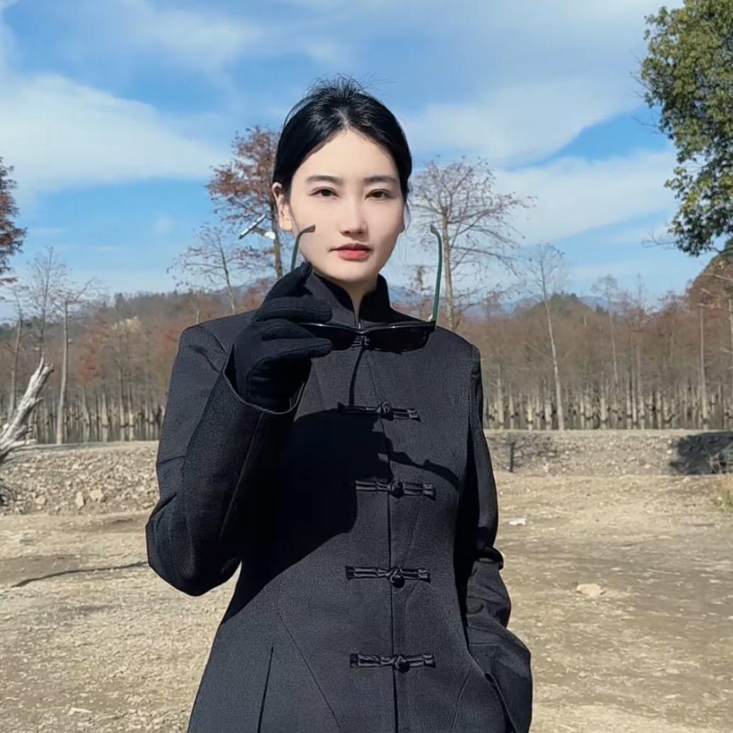 牛小姐