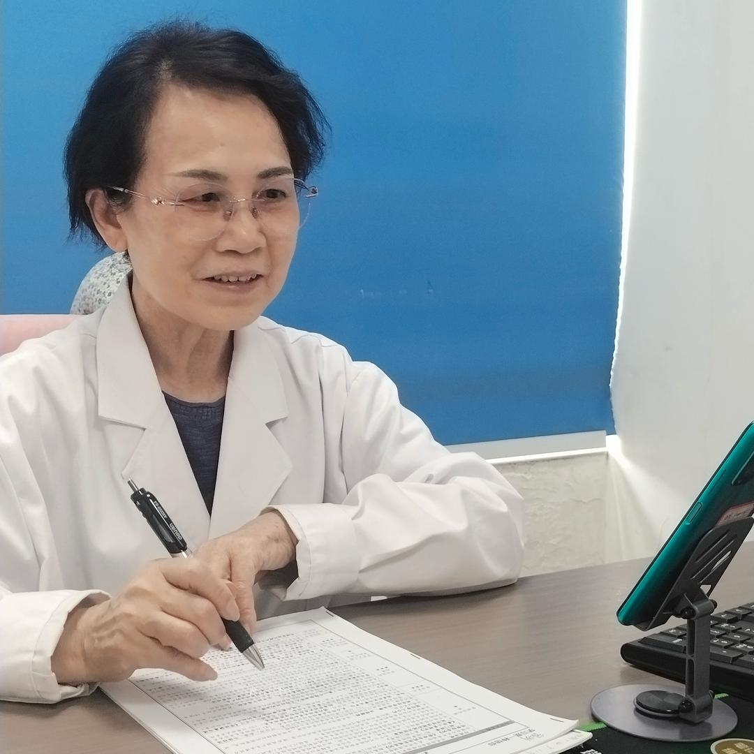 你 关 我 ， 把 散 結 芳 给 你