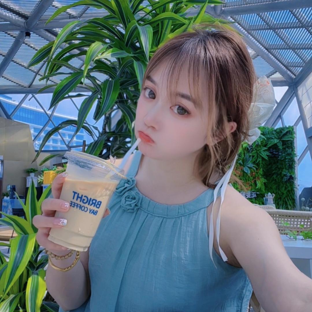 大眼睛甜陈儿