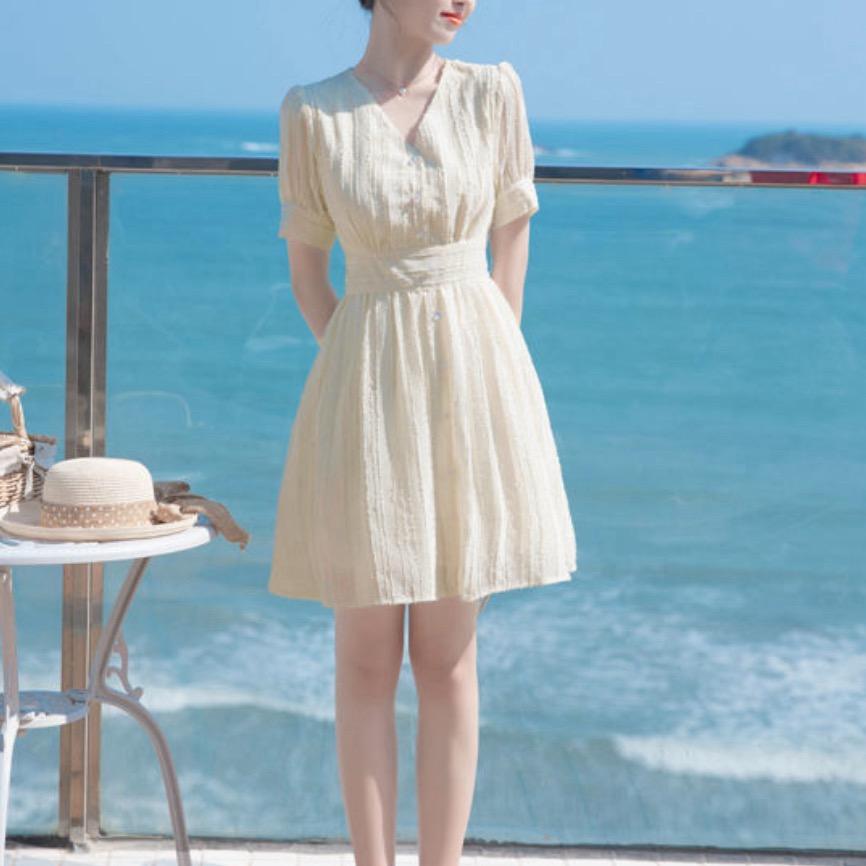 诗滢女装的头像