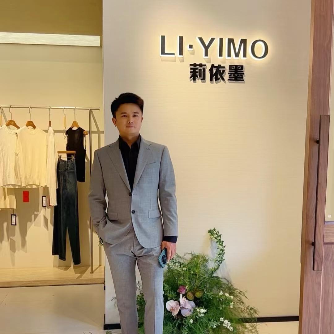LI•YIMO莉依墨(寒清)