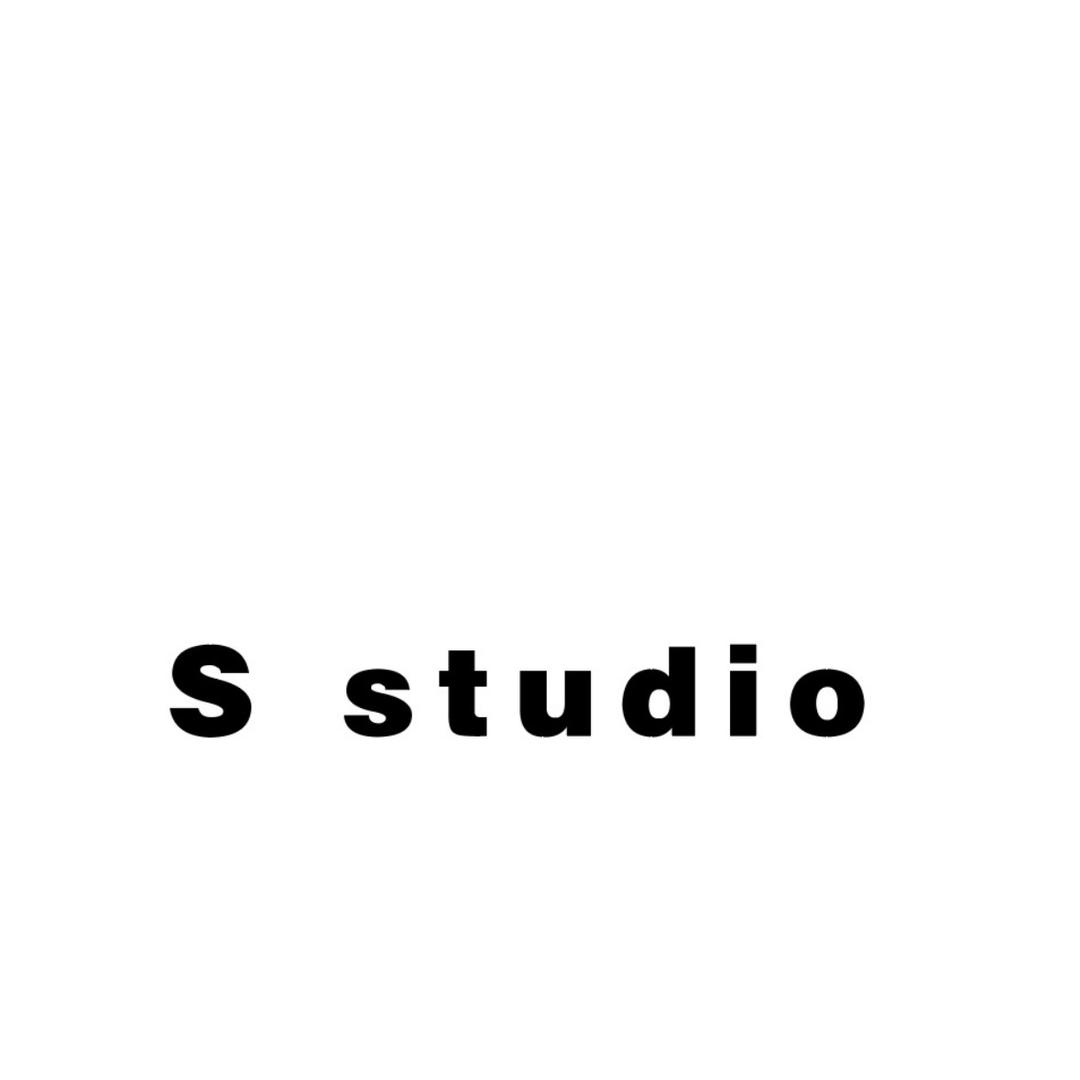 S studio