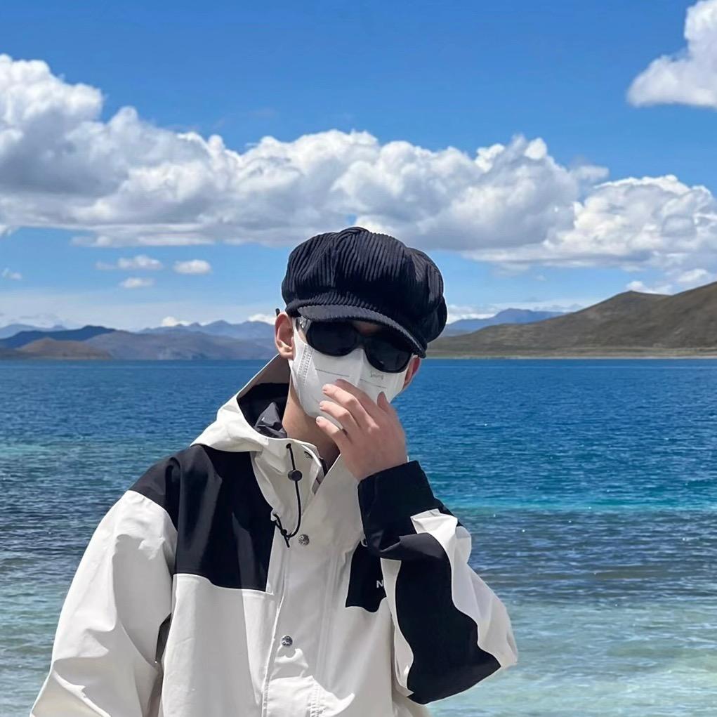 🇨🇳🚵🏿‍♂️🚵🏿‍♂️