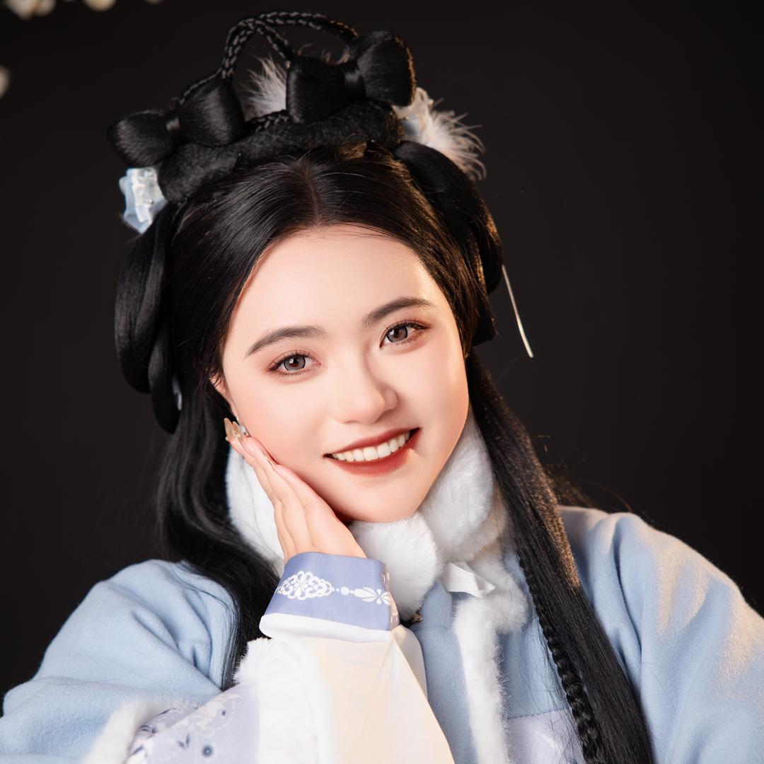 萍児探魔都