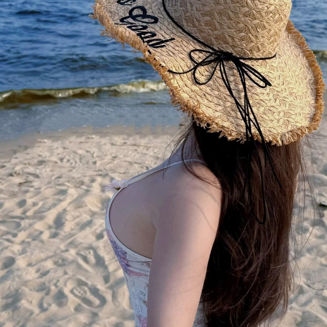 开心油麦菜🏖️