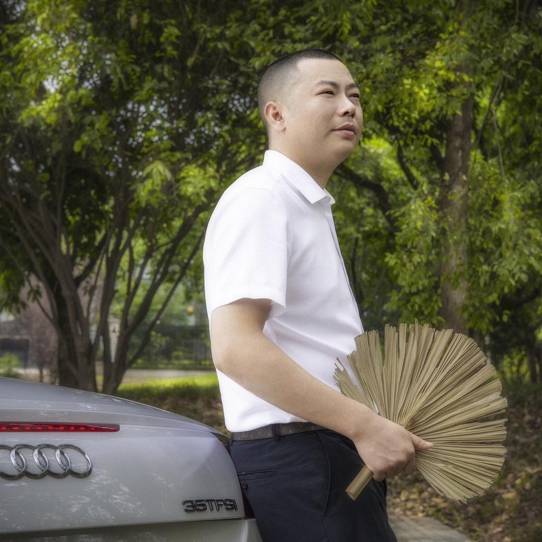 严选轨迹名车（老廖）招销售