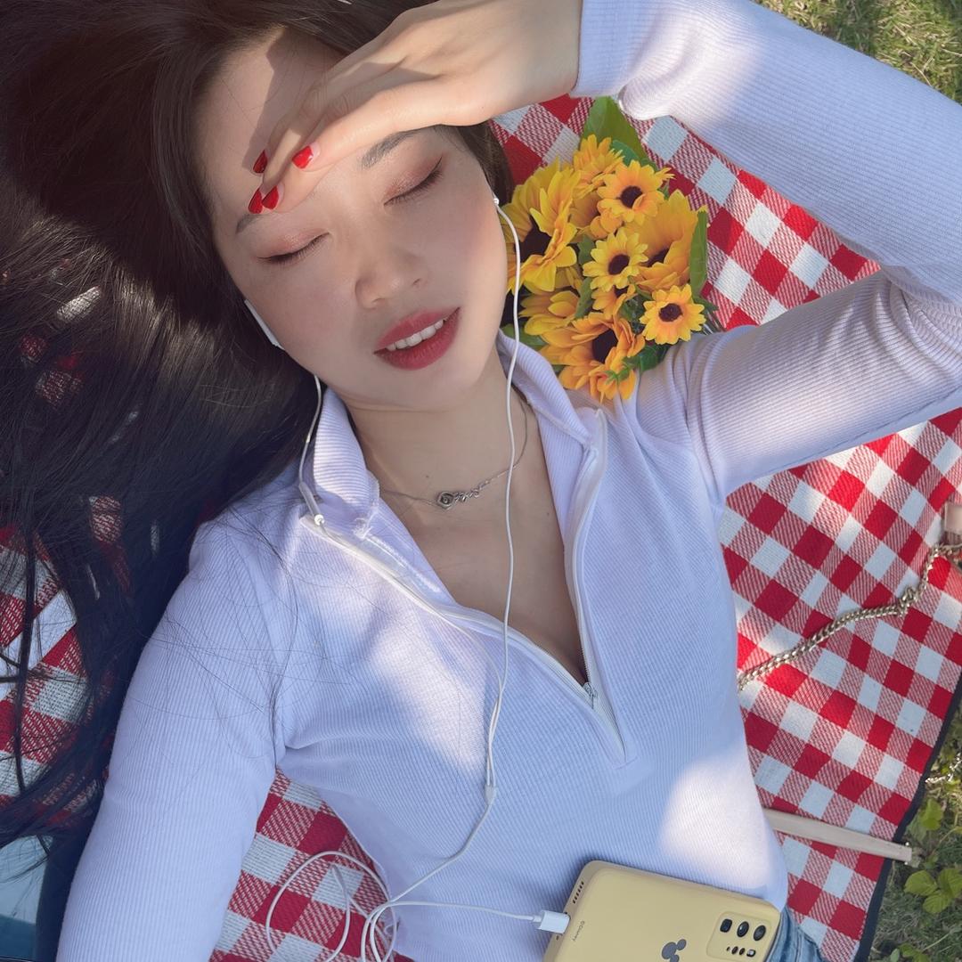 安妮伟仔