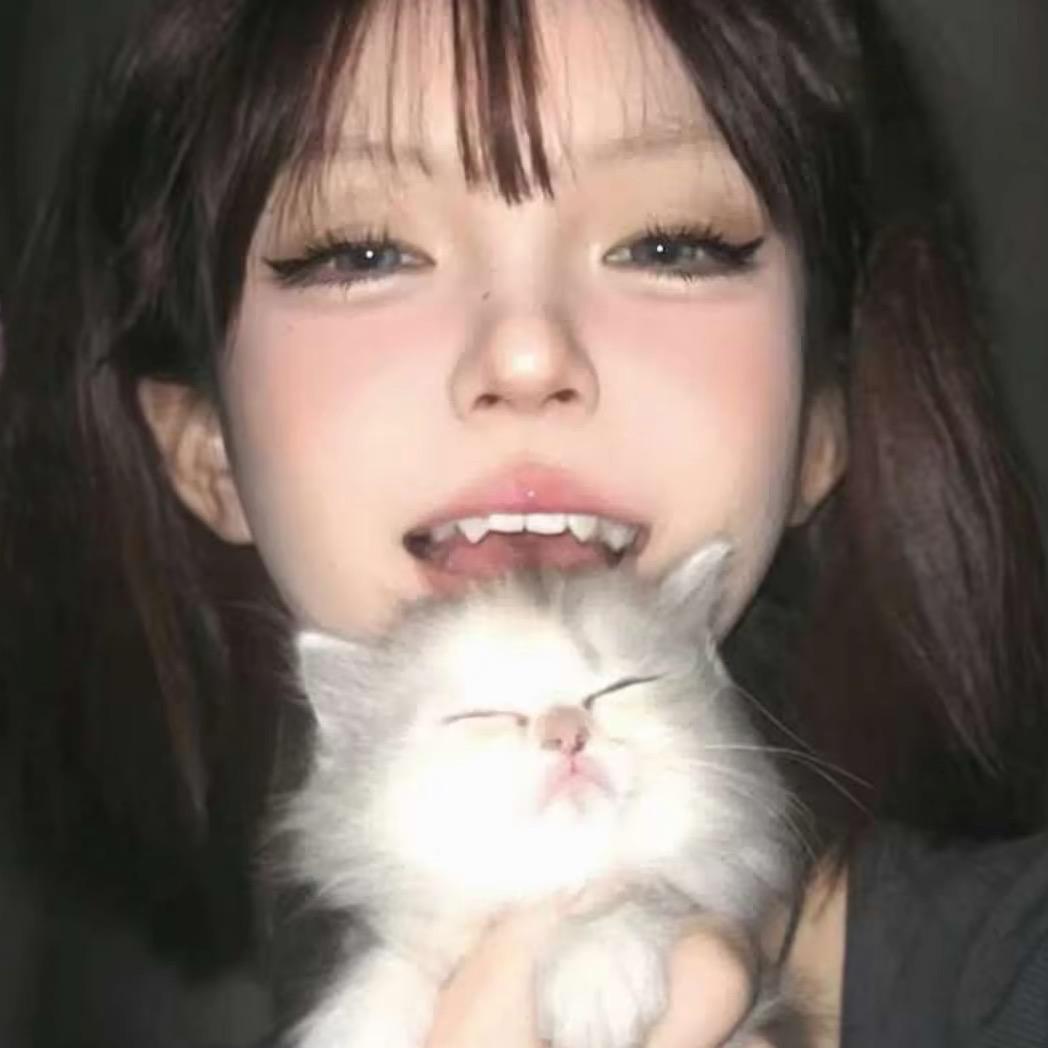 龙小丽