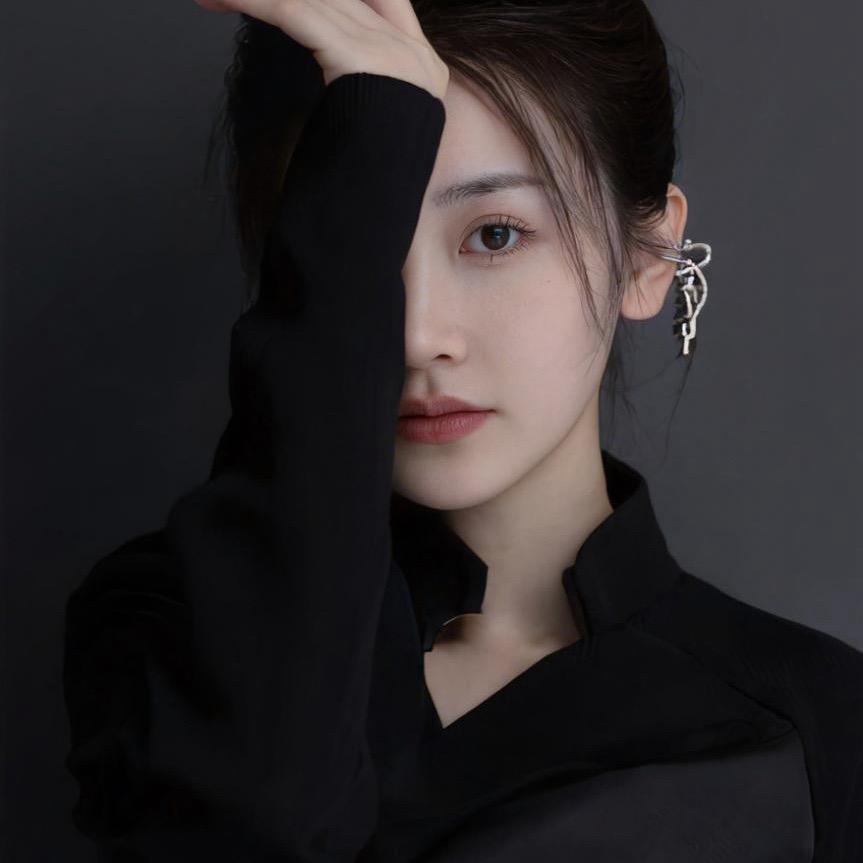 星扬彤彤