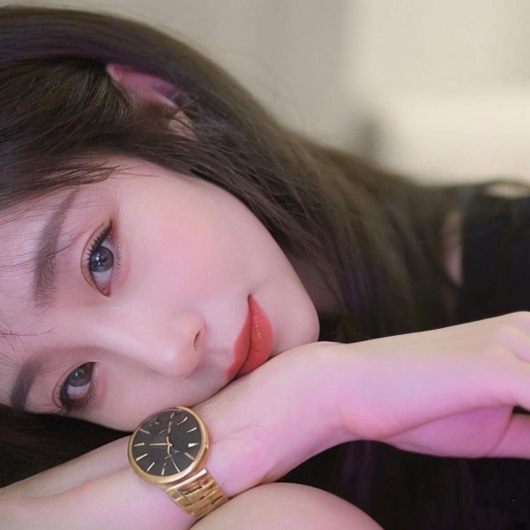 时光不及你眉眼💜🧡