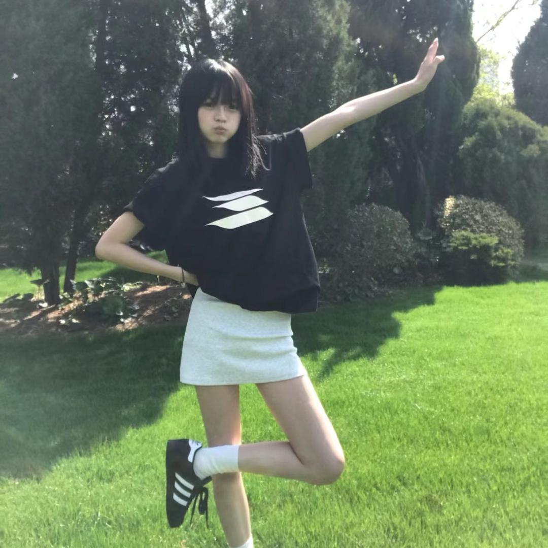 笨蛋美女只爱爬楼🧗