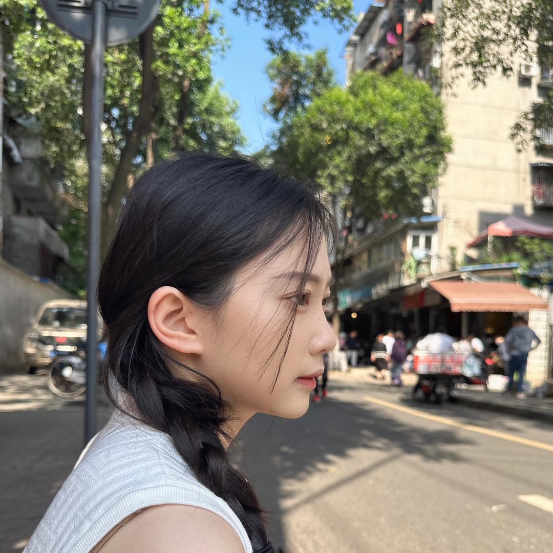 兔妹~灵儿