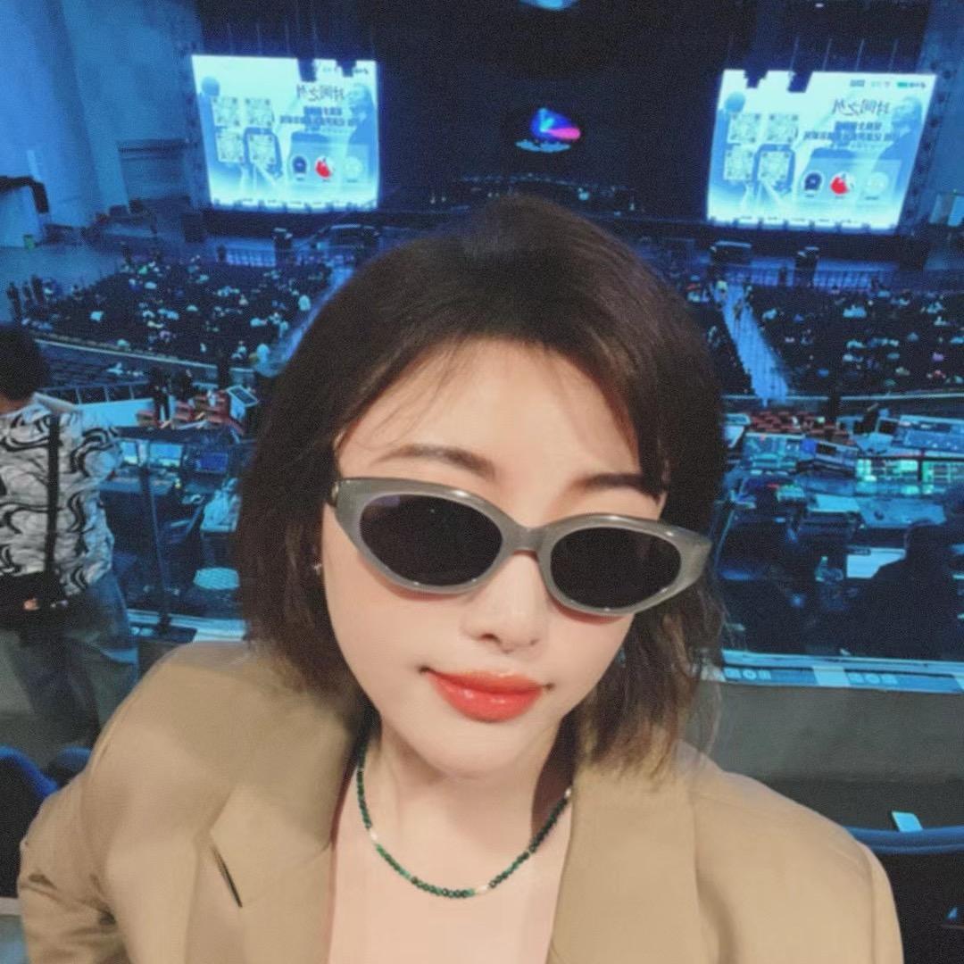 大芯看演出💕