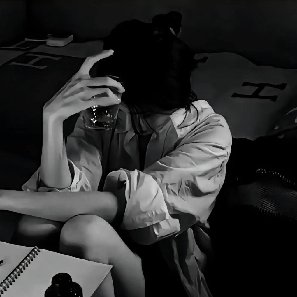 𝒵𝒽𝒶𝓃ℊᥫᩣ