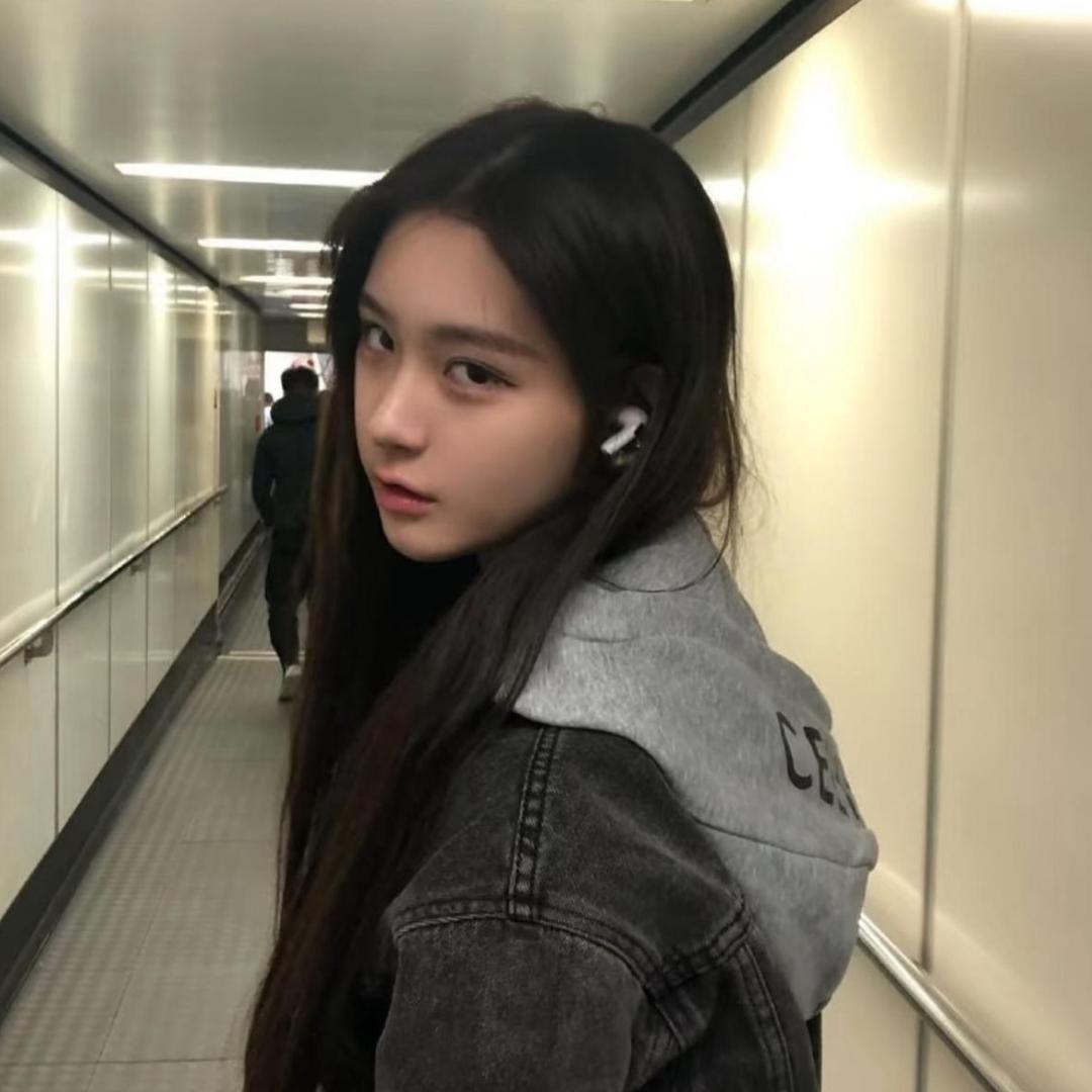小飞爱睡觉