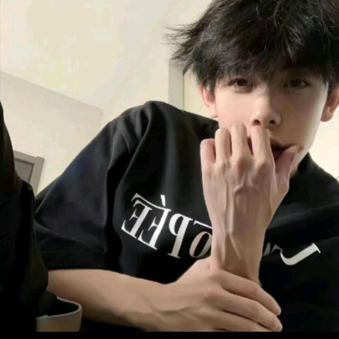 Q晚（贴心🈯️树）