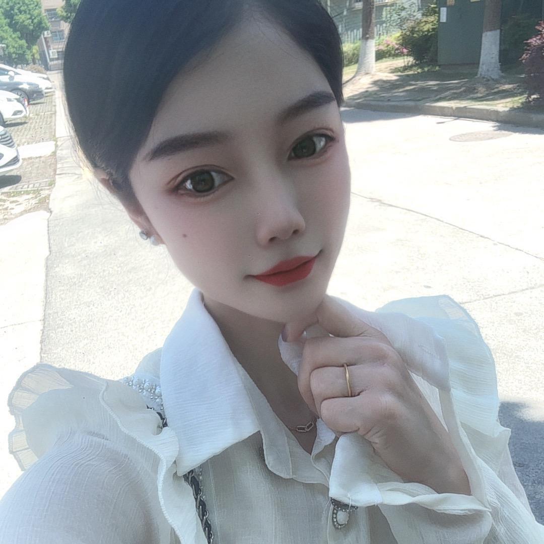 小米淘淘女装，小闫